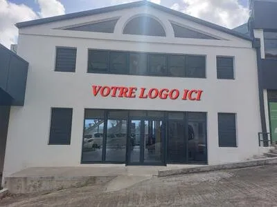 Local commercial de 146m²