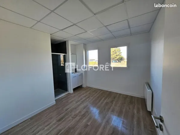Local 12 m² CAGNY