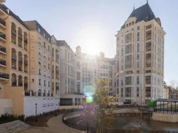 Vends T4 - 84.84m² - Puteaux 92800
