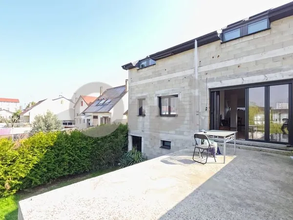 Maison 5 pièces 148 m²