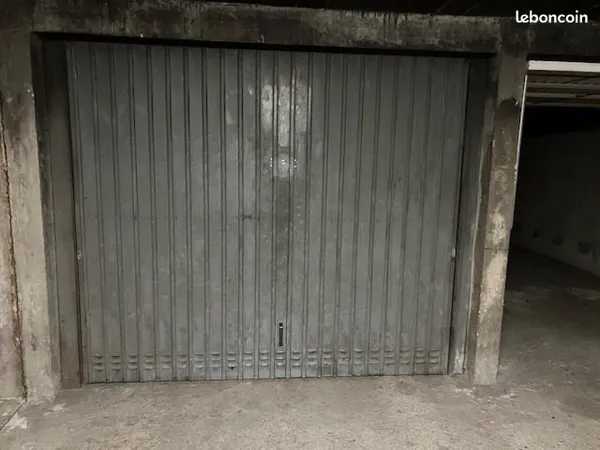 Garage proche insa