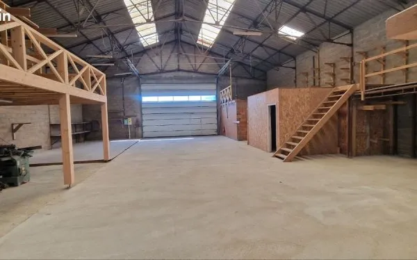 Location Hangar