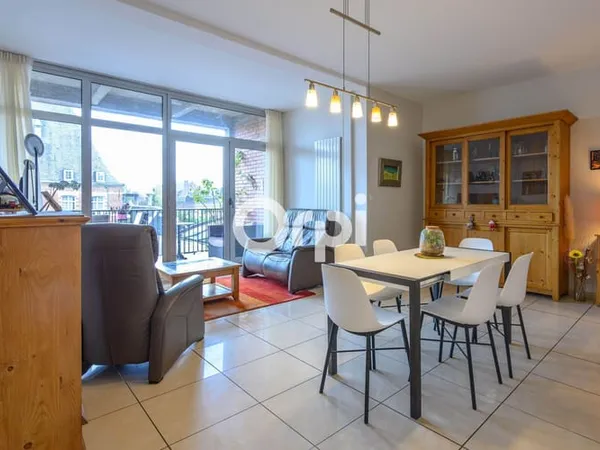 Appartement 3 pièces 107 m²
