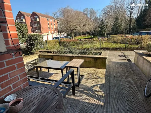 T3 83,7 m² traversant + terrasse + parking - Vauban Esquermes