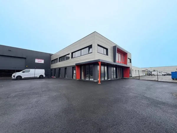 Bureaux 340 m²