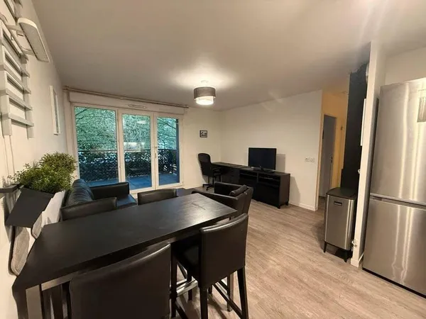 Beau 2P 45m² meublé tout confort - 10 min métro