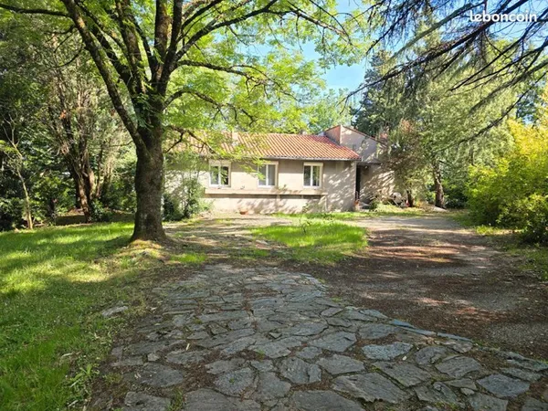 Maison 6 pièces 96 m²