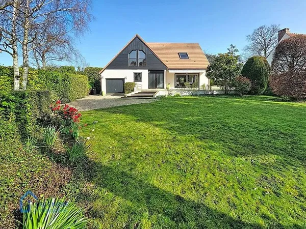 Maison 7 pièces 134 m²