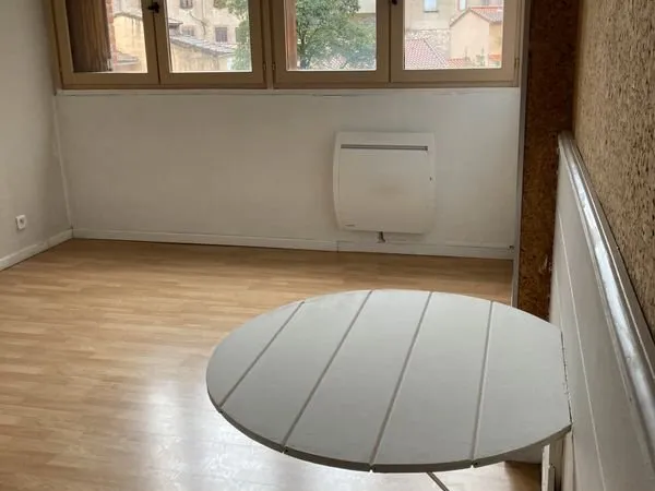 Studio 1 pièce 18 m²