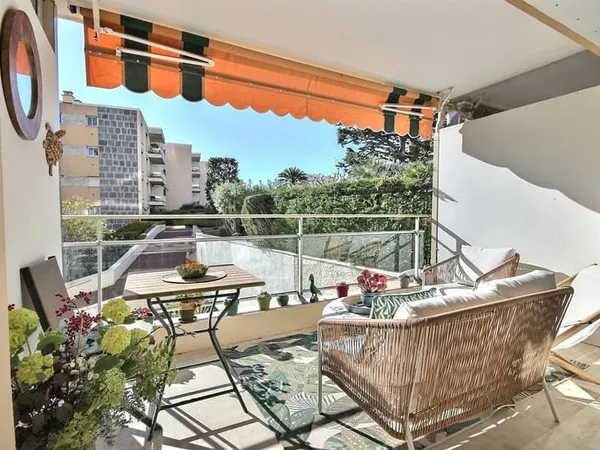 Rare à la vente - Cannes basse Californie - 3 pièces lumineux et traversant