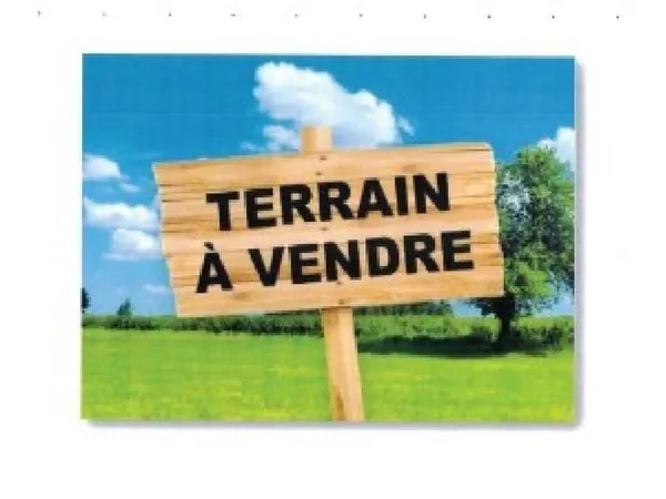 Terrain constructible 818 m²
