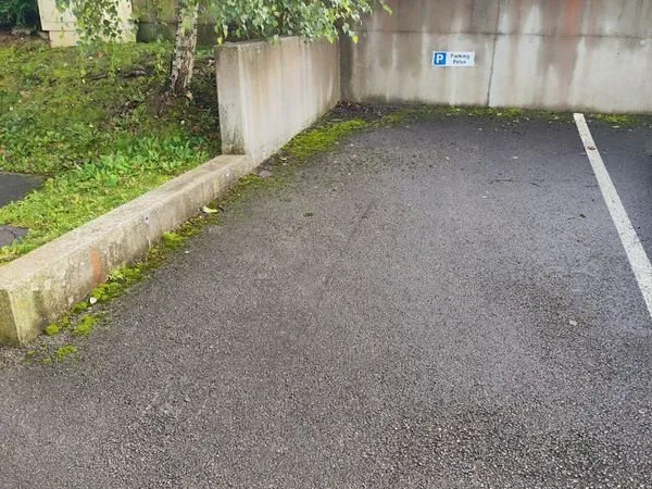 Place de parking - Morteau centre