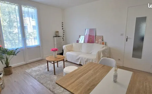Appartement T3 secteur Avenue du Midi avec parking