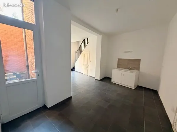 Location appartement en duplex de type 3 de 64,78 m² - CAMBRAI