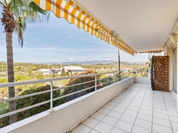 Appartement 4 pièces 92 m²