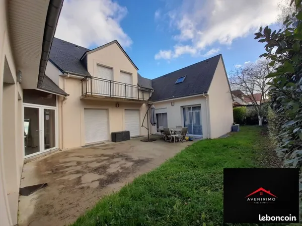 Maison 14 pièces 259 m²