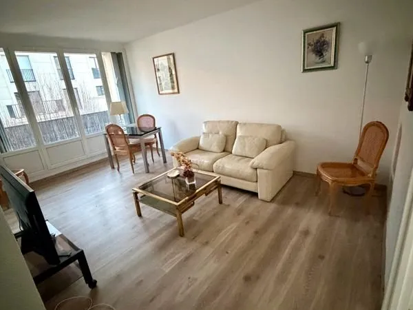 T3 meublé balcon+parking - Le Plessis Robinson