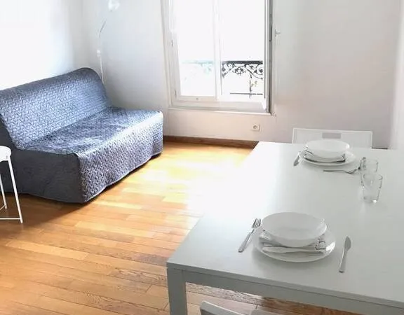 Studio 1 pièce 21 m²