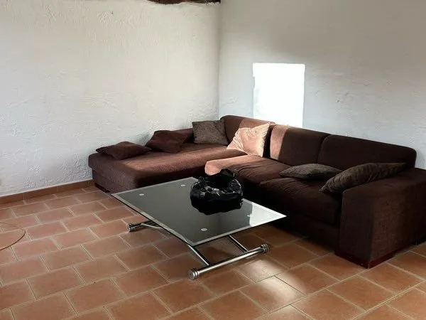 F2 location Cargese