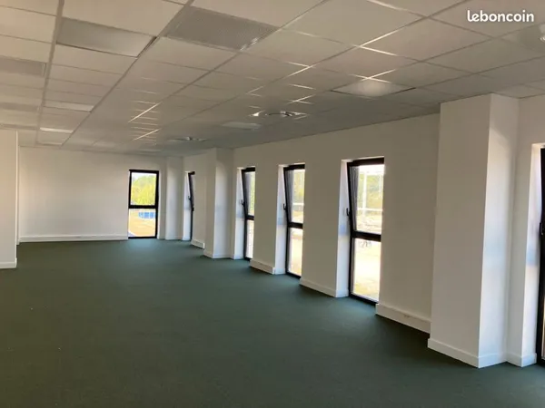 BUREAUX NEUFS de 84 à 905 m2