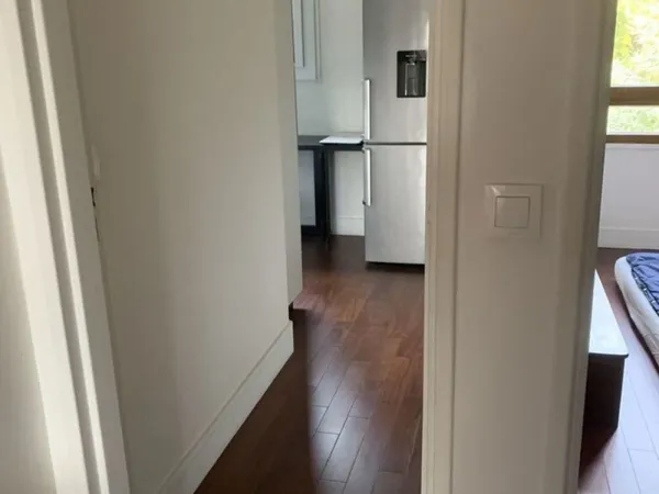 Appartement 60m² traversant, plein sud, dernier étage (avec ascenseur), limite Sceaux