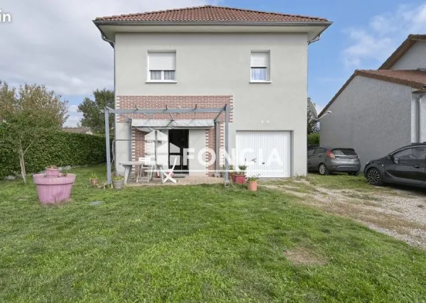 Exclusivité à Moirans🏡 Maison familiale T5 de 98 m² - vue montagnes et environnement verdoyant