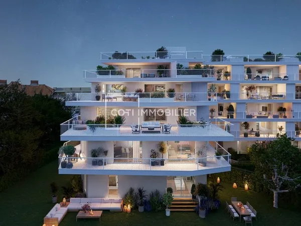 MARSEILLE AVENUE DU PRADO - 3 PIECES AVEC JARDIN - 57.9m2