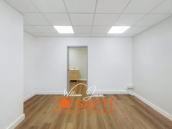 Bureaux 4 pièces 65 m²