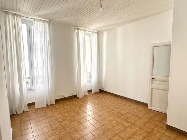 Appartement à vendre 3 pièces MARSEILLE 7EME ARRONDISSEMENT (13) St Victor proximité Vieux Port et E