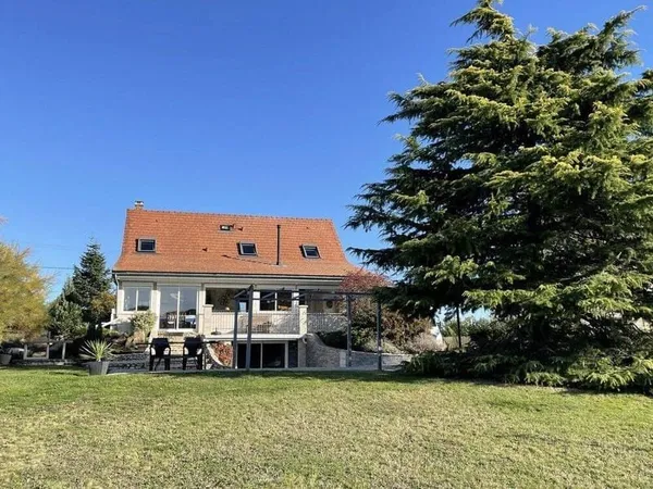 Villa 6 pièces 125 m²