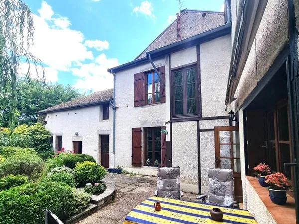 NOLAY Centre Village - 225.000 euros