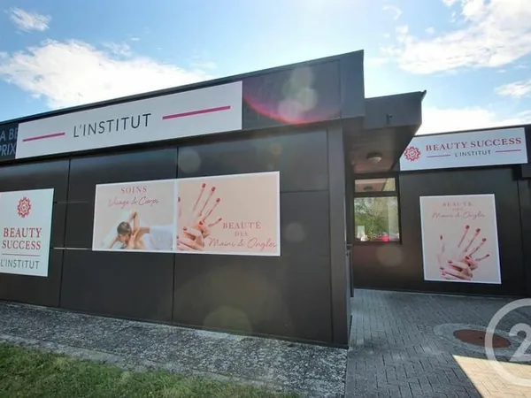 Fonds de commerce 275 m²