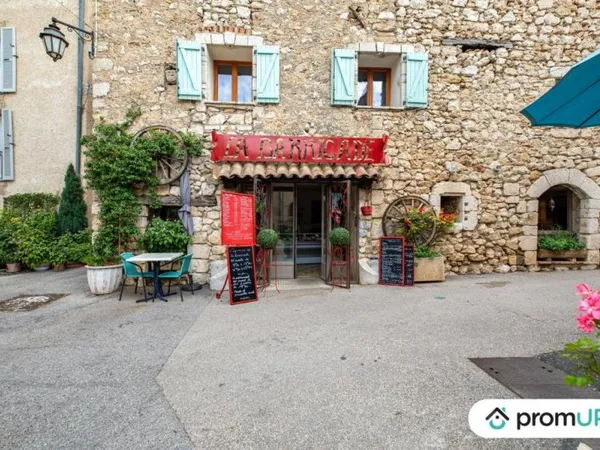 Restaurant, Épicerie Fine de 200m² à Gréolières