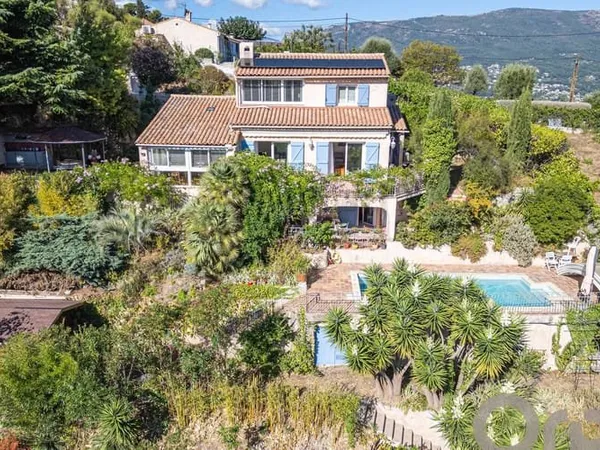 Maison 6 pièces 190 m²