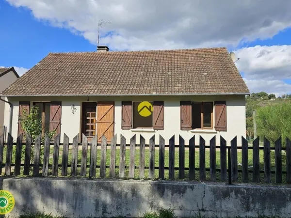 MAISON FAMILIALE