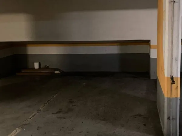Parking 11 m²