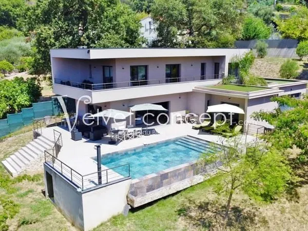 Villa Californienne de luxe - proche village