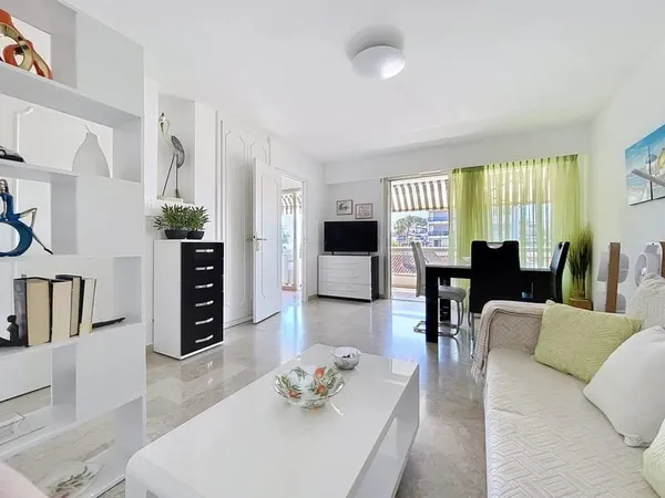 Juan les Pins " Pinède " en Exclusivité ( Vendu )