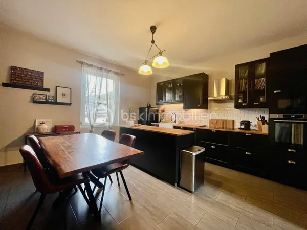 Maison 6 pièces 136 m²
