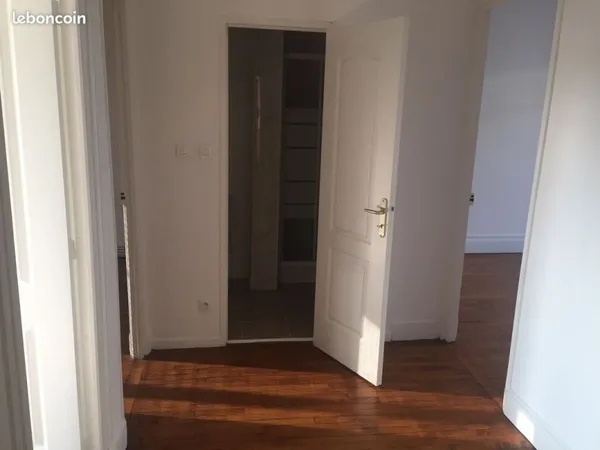 Part loue appartement centre nancy