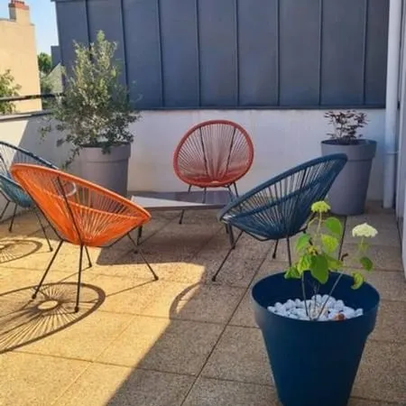 T2 meublé - Terrasse 35 m² - Parking - Île de Nantes (CHU)