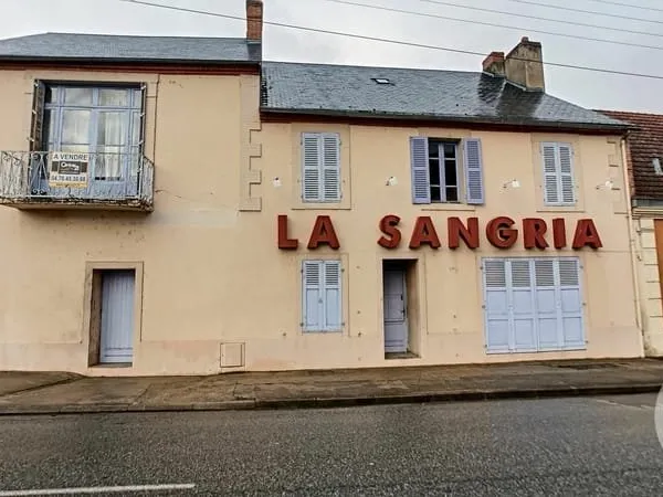 Maison 12 pièces 386 m²
