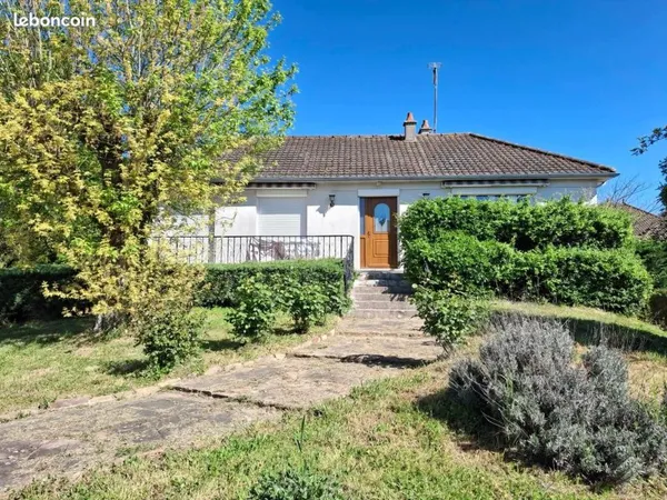 Maison - 148 m2 - 7 pièces