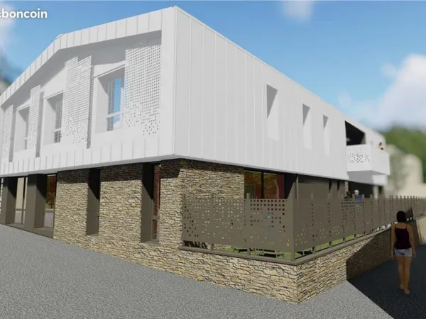 Local commercial/professionnel centre-bourg