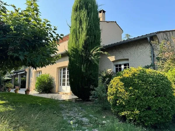 Maison 6 pièces 200 m²