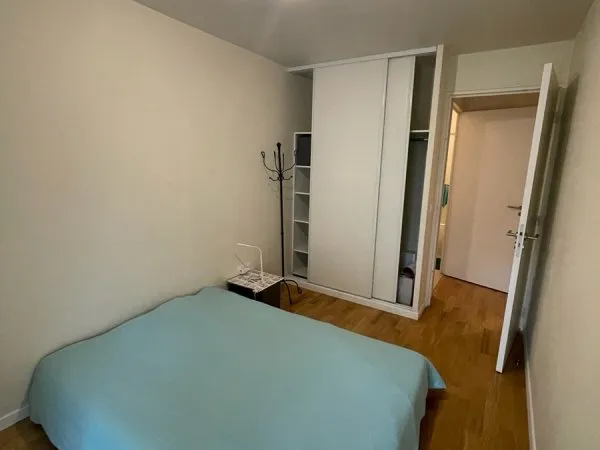 Loue chambre meublée appartement Massy - colocation (à partir d'avril 2026)