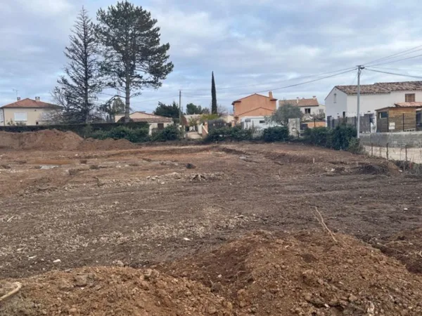 Terrain 434 m²
