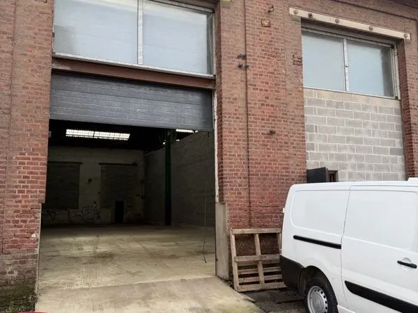 Entrepôt hangar