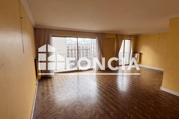 Appartement 5 pièces 118 m²