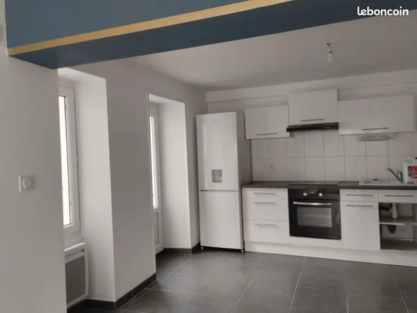 T2 46 m² avec terrasse et parking